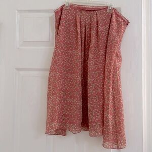 100% silk floral skirt like new - lined